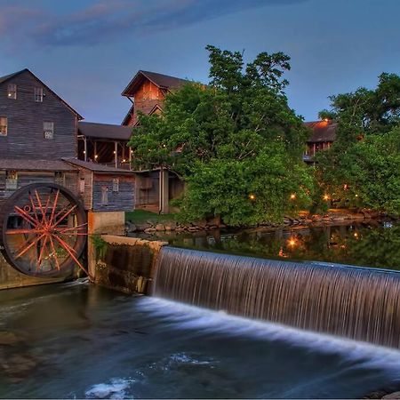 A Moment Inn Time Pigeon Forge Dış mekan fotoğraf